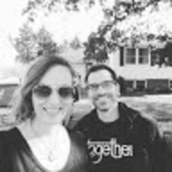 Meet your Posher, Kathy - Picture 1 of 1